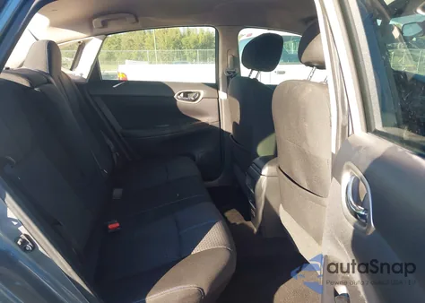 2017 Nissan Sentra Sr z USA, uszkodzony, nr VIN 3N1AB7AP8HY398212